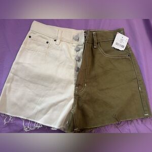 PacSun Cream and Olive Short size 26